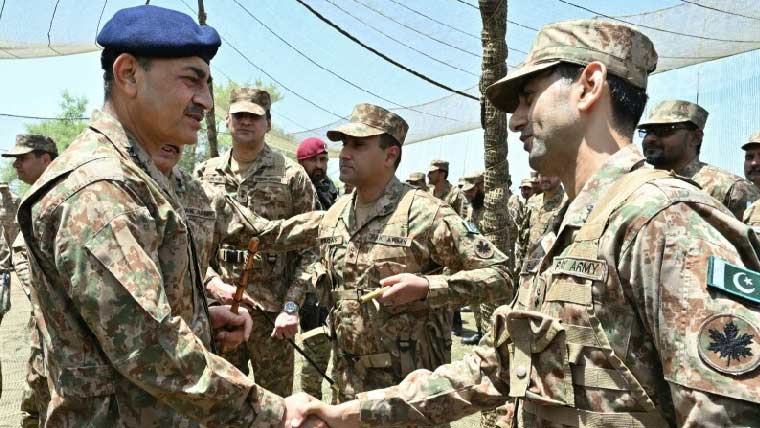 پاک فوج کسی بھی جارحیت کو شکست دینے کیلئے پوری طرح تیار ہے،فیلڈ مارشل