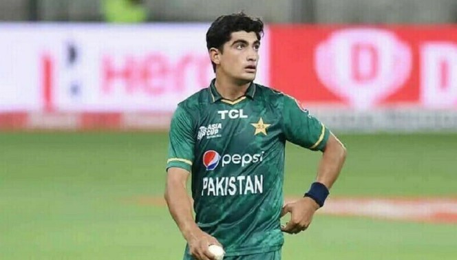 متنازع سوشل میڈیا پوسٹ کے معاملے پر قومی فاسٹ بولر نسیم شاہ کو شوکاز نوٹس جاری