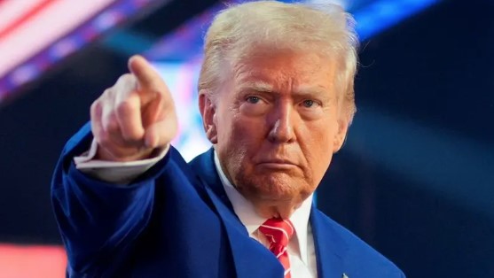 آبنائے ہرمز نہ کھولی تو ایران کی توانائی تنصیبات تباہ کردیں گے: ٹرمپ